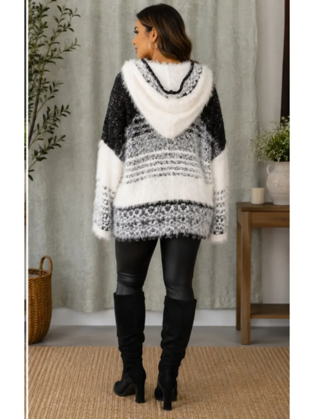 Pilcro Anthropologie Eyelash Hooded Sweater Large Textured Fuzzy Knit Cozy Top